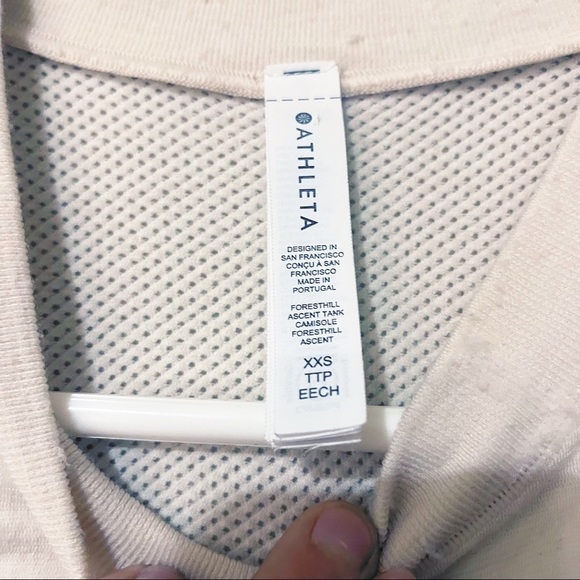 Athleta Foresthill Ascent Seamless Tank - Picture 5 of 9